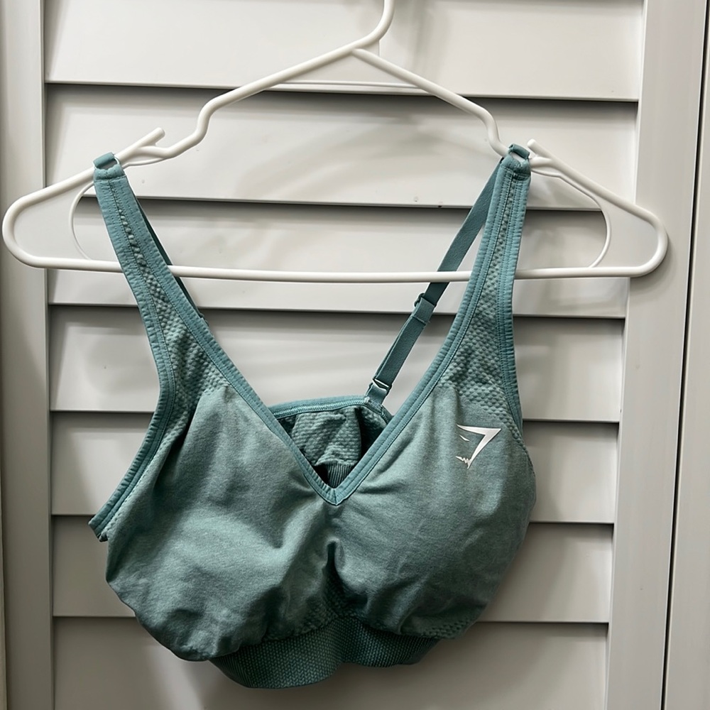 Gymshark vital seamless 2.0 v neck sports bra - pearl blue marl